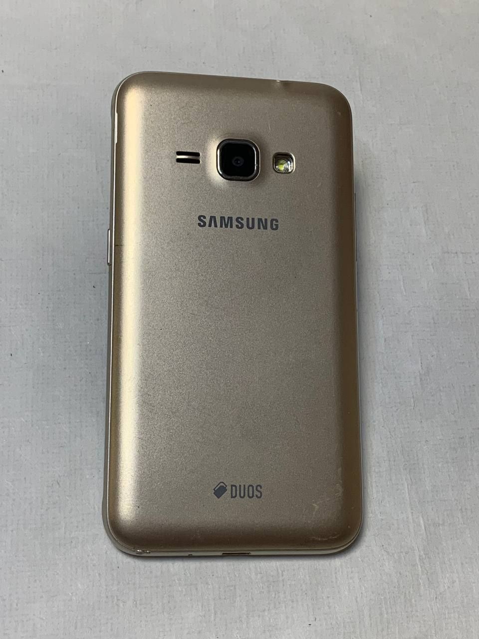 Samsung Galaxy J1 2016 SM-J120H - фото фото фото 1