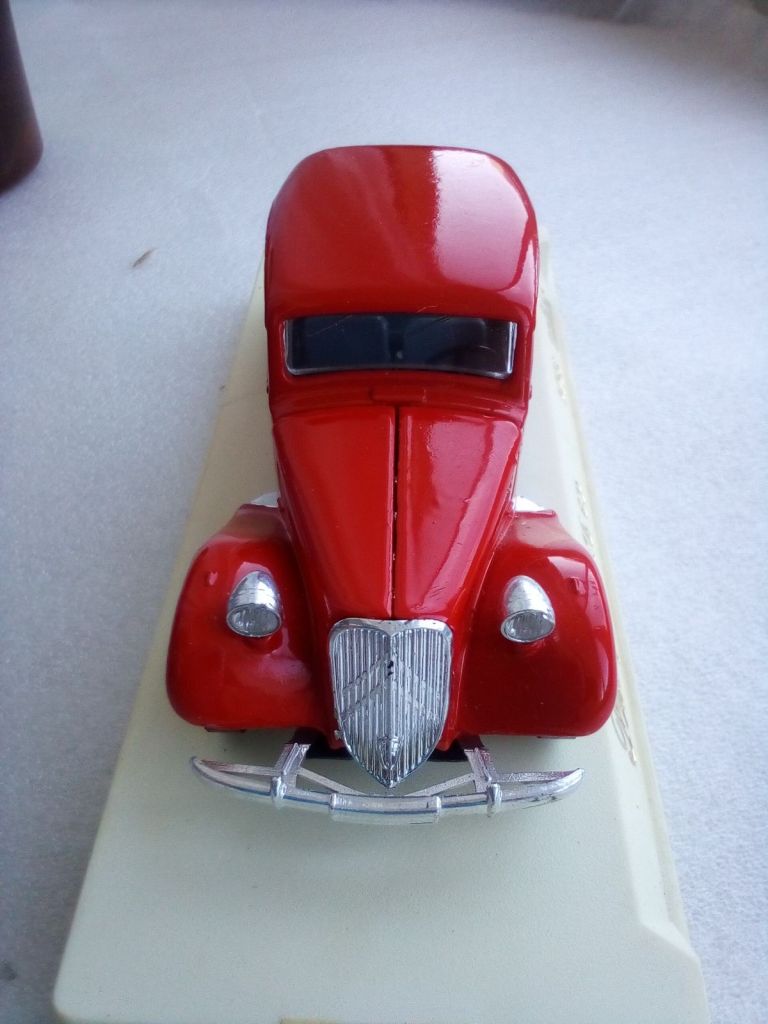 CITROEN TRACTION 15 CV SAPEURS POMPIERS 1939 by Solido 1:43 - фото фото фото 3