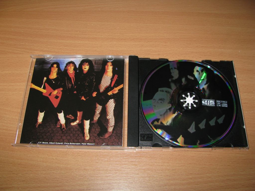 GRAVE DIGGER - War Games  (1994 Noise 1st press) - фото фото фото 1