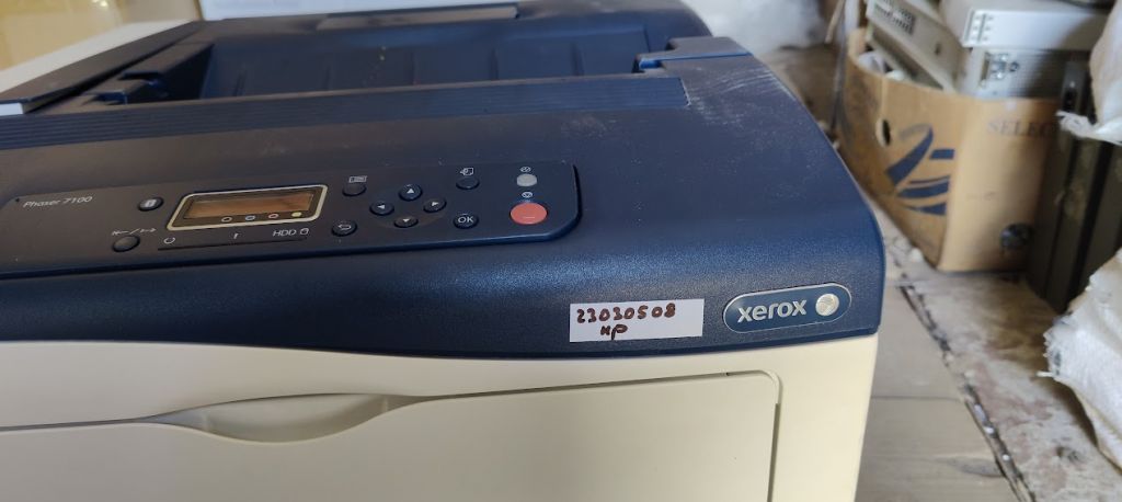 Цветной лазерный принтер Xerox Phaser 7100 № 23030508 - фото фото фото 2