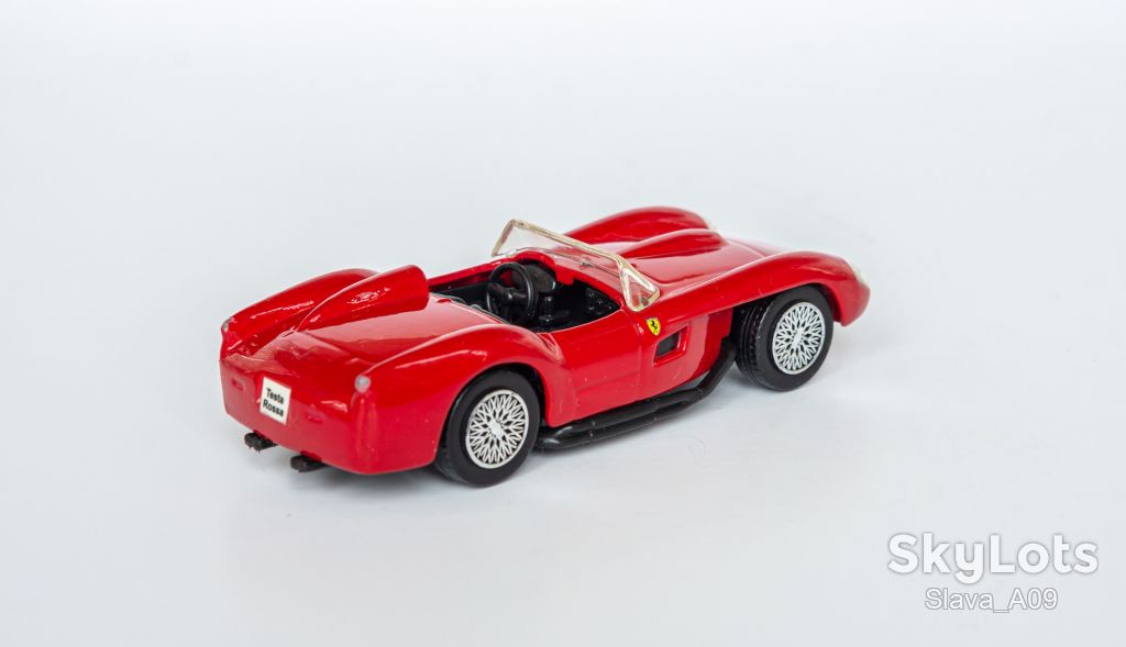1:43 Ferrari 250 Testa Rossa 1958 red, Bburago #11426 - фото фото фото 2