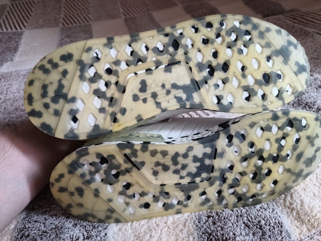 Кросівки Adidas Nmd R1 - фото фото фото 4