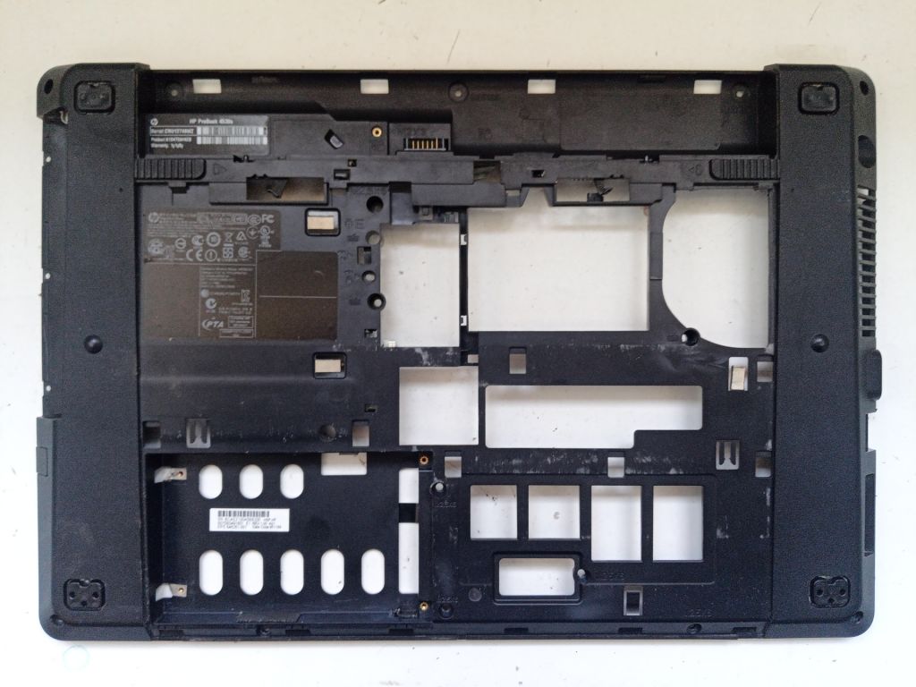 Б/У Корпус низ  (піддон) без сервісної кришки на HP ProBook 4530s - фото фото фото 0