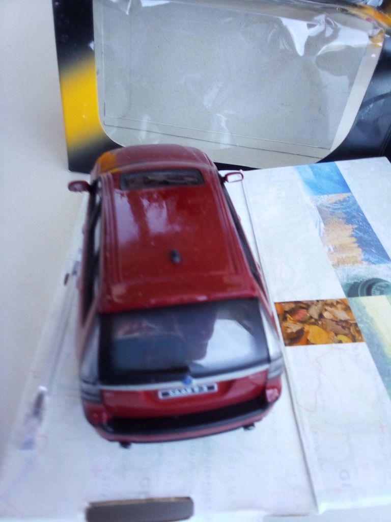 Saab 9-3 Sportwagon by Cararama 1/43 - фото фото фото 7