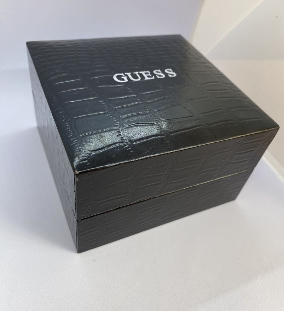 Коробка для годинника guess  (оригінал) чорна - фото фото фото 1