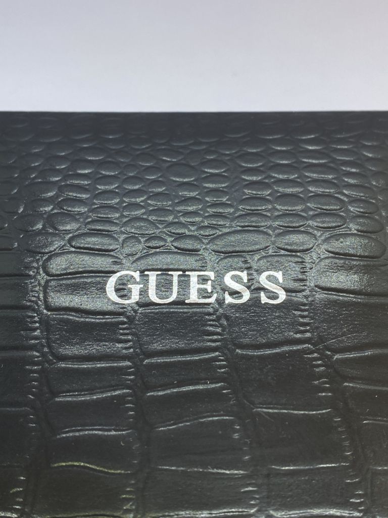 Коробка для годинника guess  (оригінал) чорна - фото фото фото 7