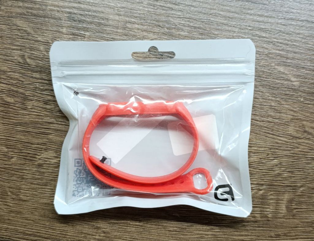Ремешок ArmorStandart для Xiaomi Mi Band 6/5 Red ARM57005 - фото фото фото 0