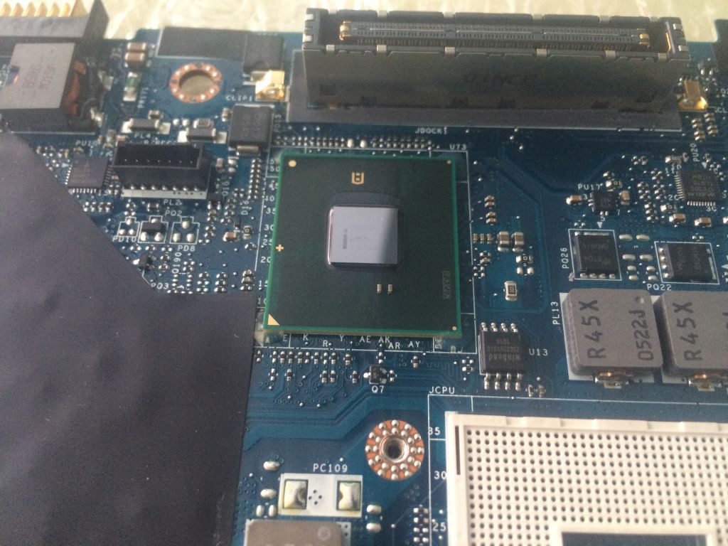 Dell Latitude E6410 LA-5472P YH39C - фото фото фото 4
