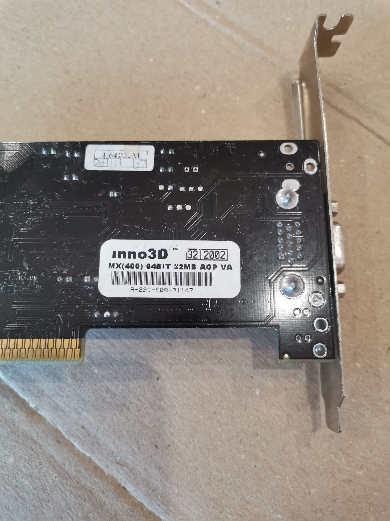 Видеокарта Inno3D Tornado GeForce 2 MX400 32Mb AGP - фото фото фото 2