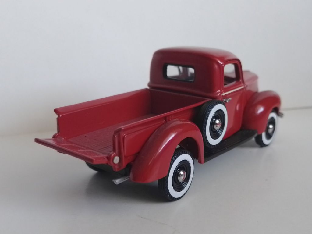 1940 Ford Pick-Up Truck. Matchbox YTC03-M -3139- - фото фото фото 6