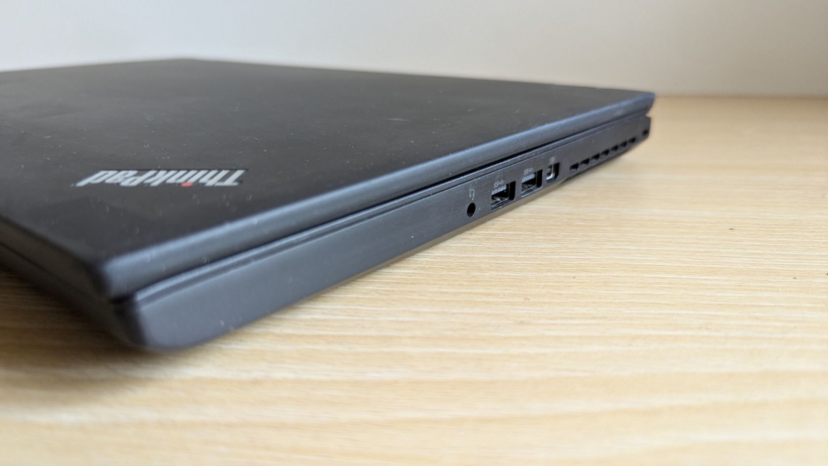 Ноутбук Lenovo ThinkPad P52 20MAS1WA00 sn: PF1G2LRY - фото фото фото 6