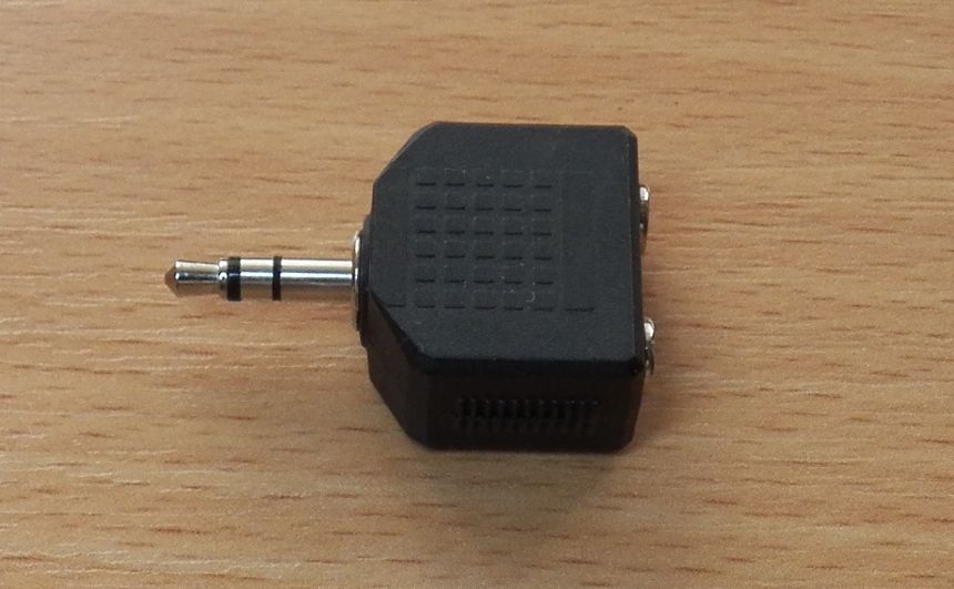 Перехідник, розгалужувач HM-335 з 3.5 mm на 2x3.5 mm стерео - фото фото фото 0