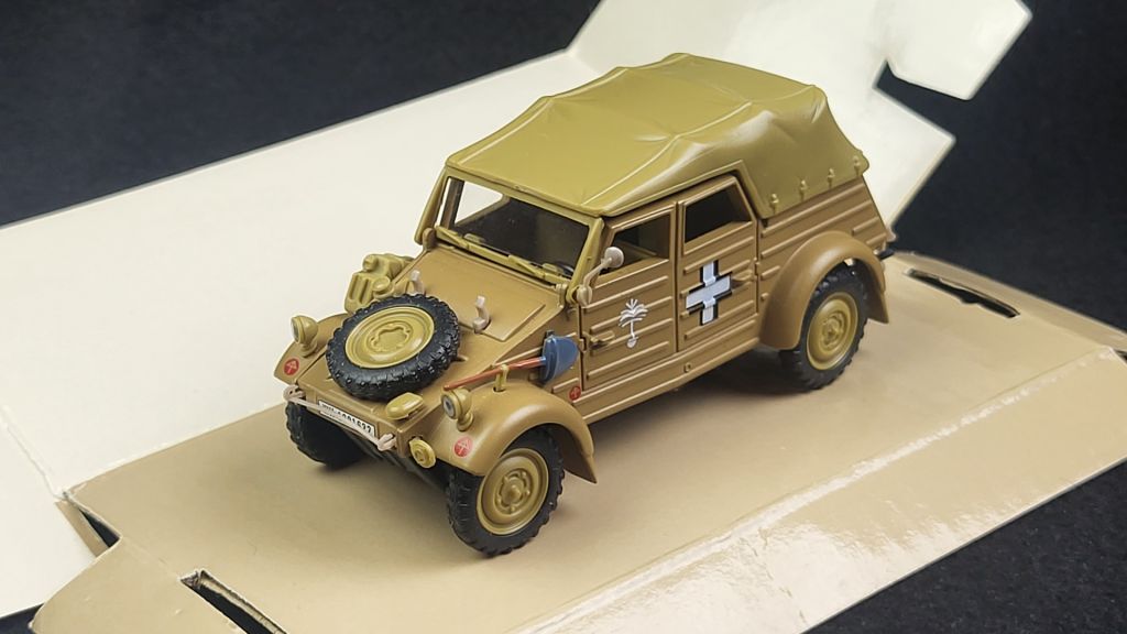 Volkswagen Kubelwagen Type 82 -1943   (Cararama) 1/43 - фото фото фото 1