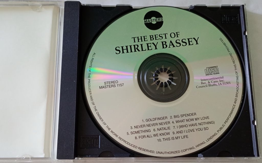 SHIRLEY BASSEY The Best Of Shirley Bassey CD US - фото фото фото 1