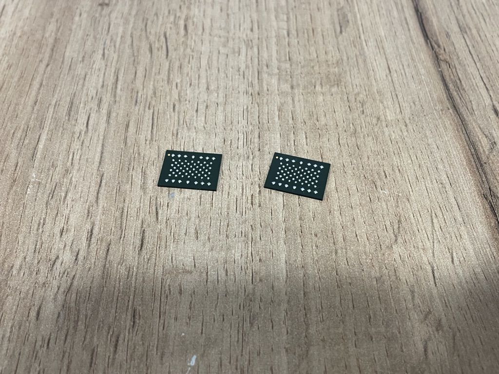 SSD накопичувач Toshiba TH58TFT0DFKLAVF Original - фото фото фото 3