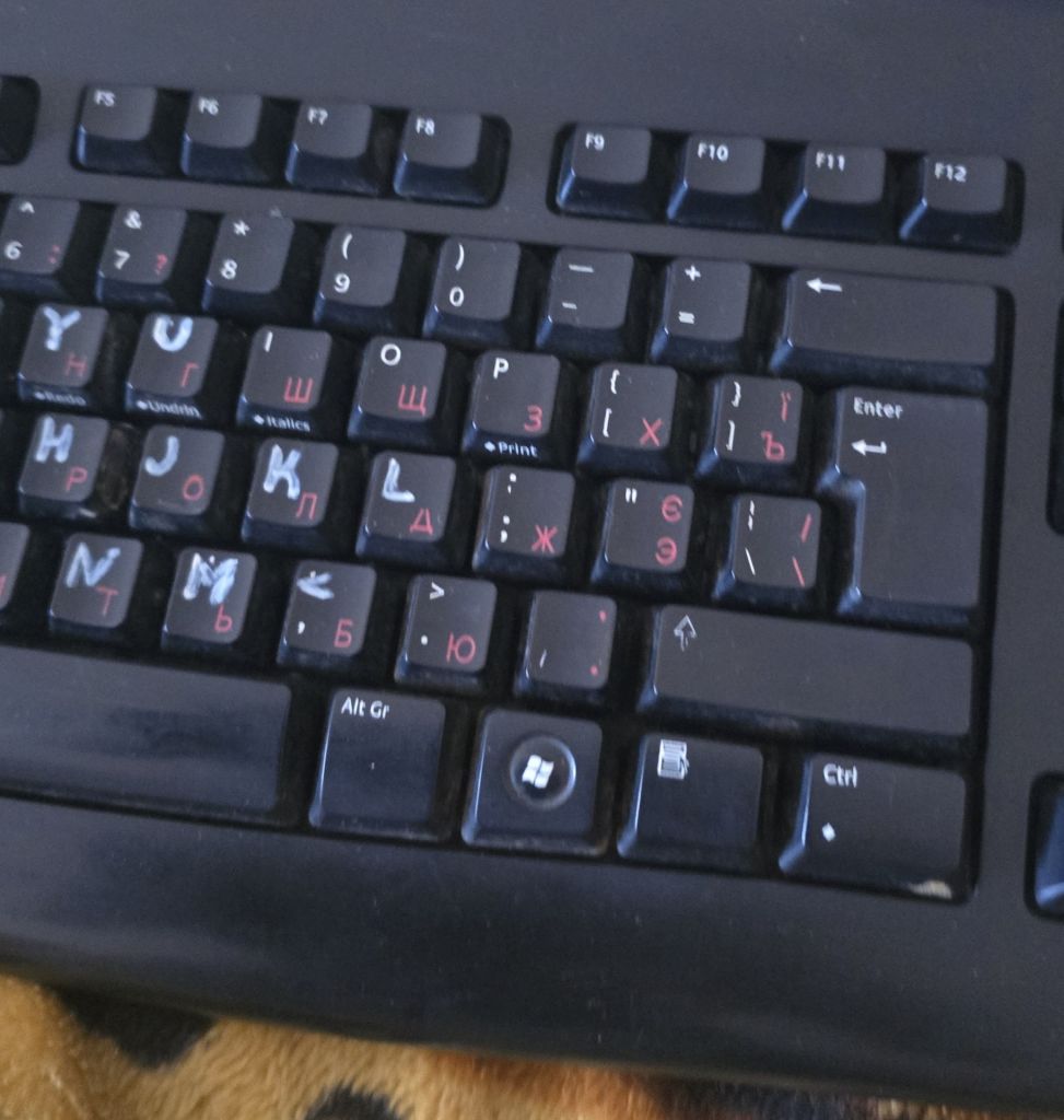 Клавіатура Logitech Y-SU61 з роз'ємом PS/2 - фото фото фото 2