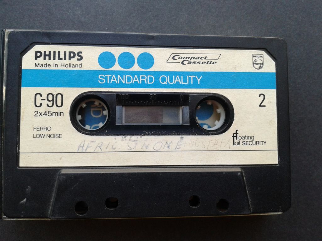Аудиокассета Philips C-90 - фото фото фото 1