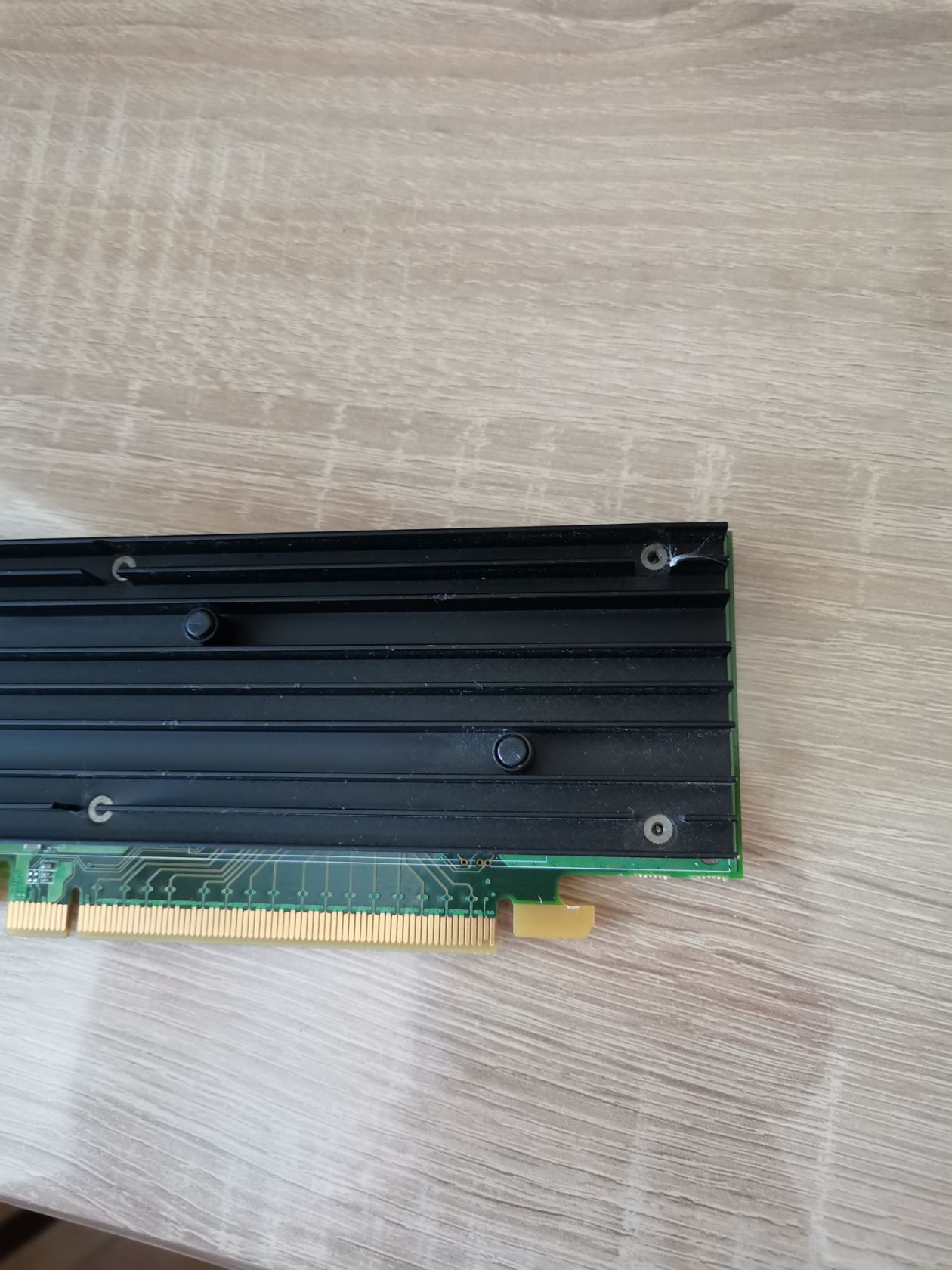 Видеокарта HP Nvidia Quadro NVS 290 256 mb DDR2 SDRAM PCI Express x16 - фото фото фото 3