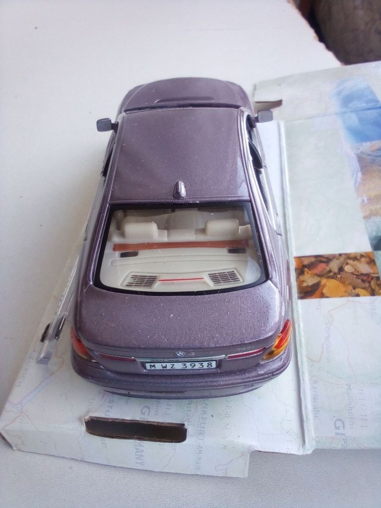 Hongwell BMW  7 Serie 1:43 Cararama - фото фото фото 6