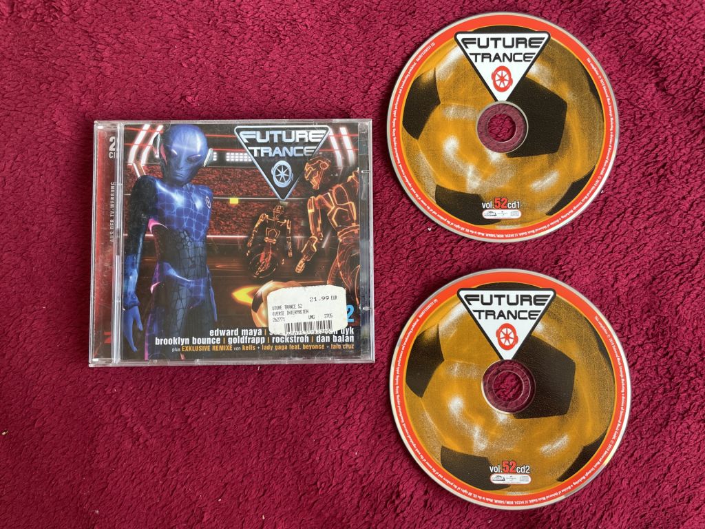 Музыкальный CD немецкий оригинал "Future Trance Vol.52"   (2 CD) - фото фото фото 0