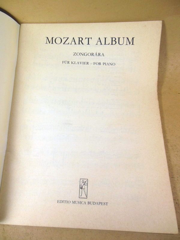 Mozart Album. Zongorara Für Klavier - For Piano - фото фото фото 1