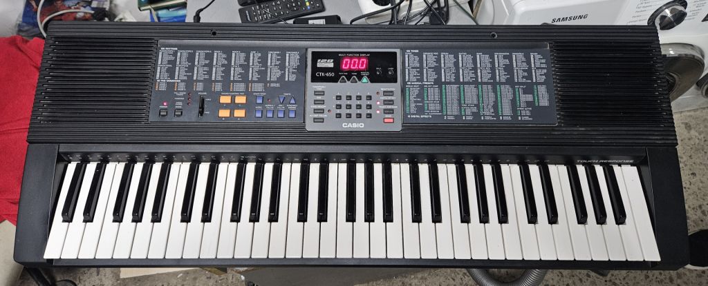 Синтезатор Casio CT-650 - фото фото фото 0