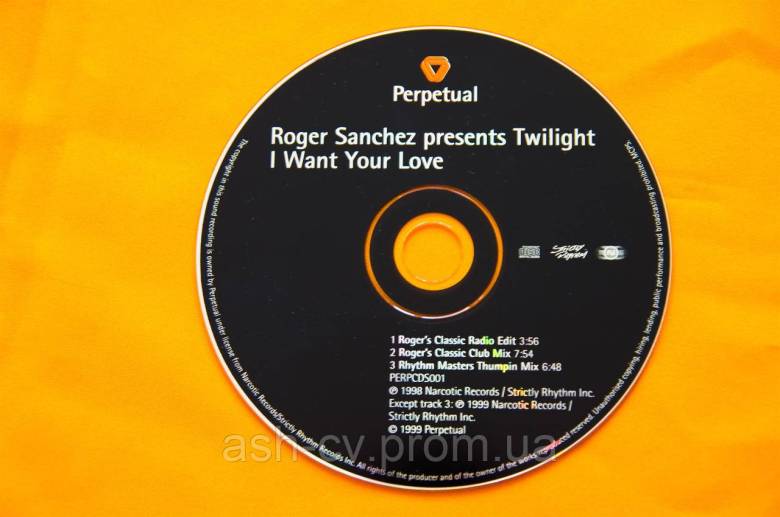 Музичний диск CD. ROGER SANCHEZ - фото фото фото 0