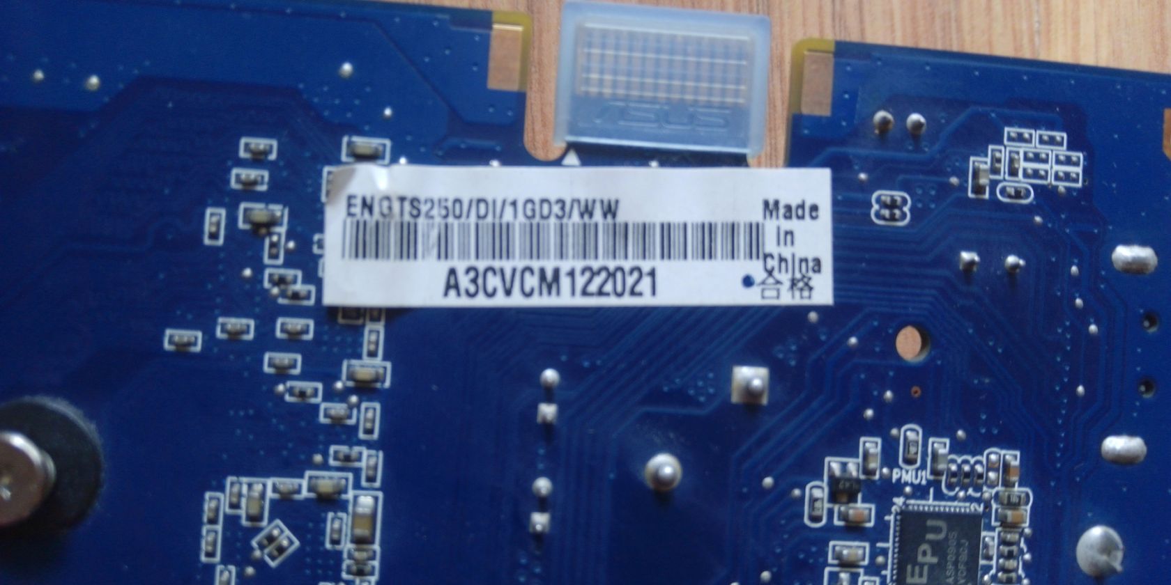 GeForce GTS 250 1024 MB GDDR3    (256bit)    (765/1620)    (DVI, VGA, HDMI)    (ENGTS250/DI/1GD3/WW) - фото фото фото 2