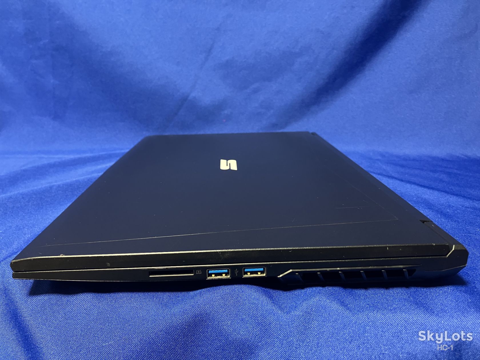 Schenker Media 17/ i7-9750H/ GTX 1650/ 16GB DDR4/ 120GB SSD/ 17.3" FullHD 144Hz - фото фото фото 9