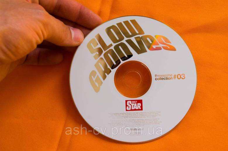 Музичний диск CD. SLOW GROOVES - фото фото фото 0