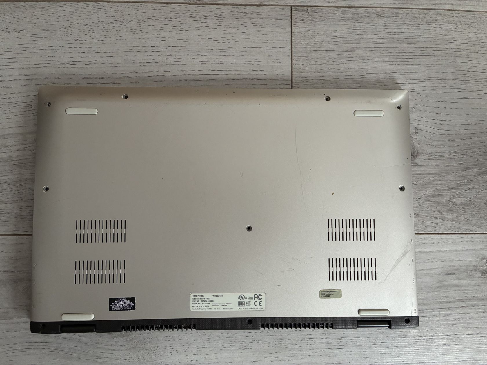 Toshiba satellite p55w-c5314   (2в1) - фото фото фото 0