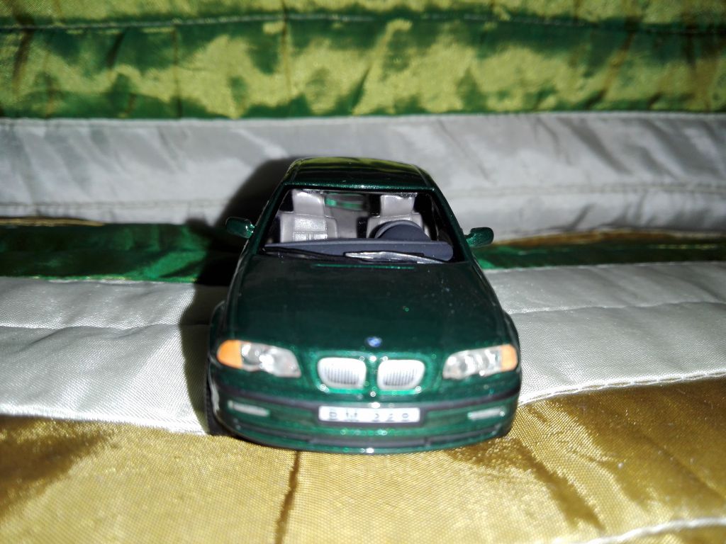 1/43 BMW 3 Series. Cararama. - фото фото фото 2