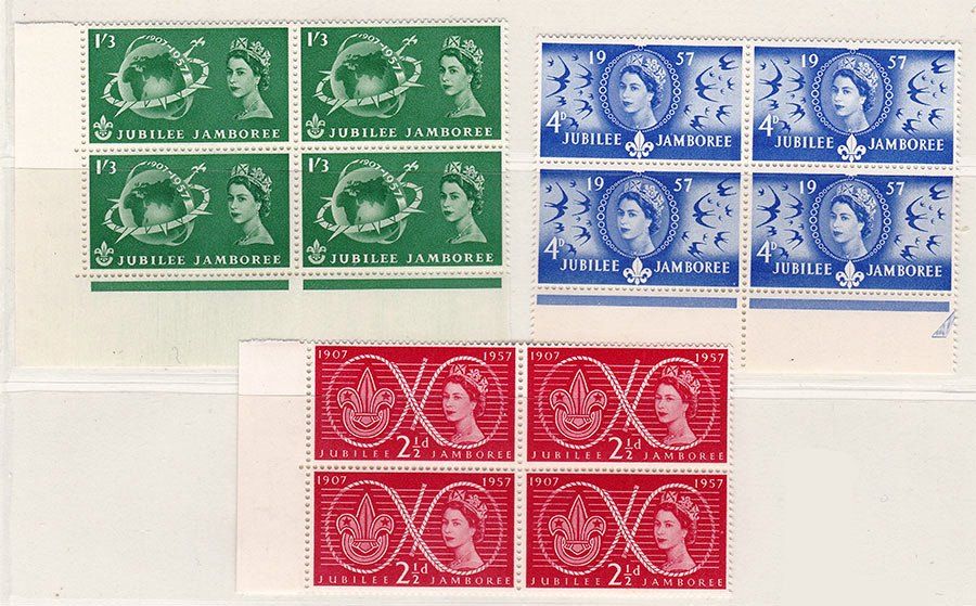 GB 1957 г MNH  квартблоки - скауты - фото фото фото 0