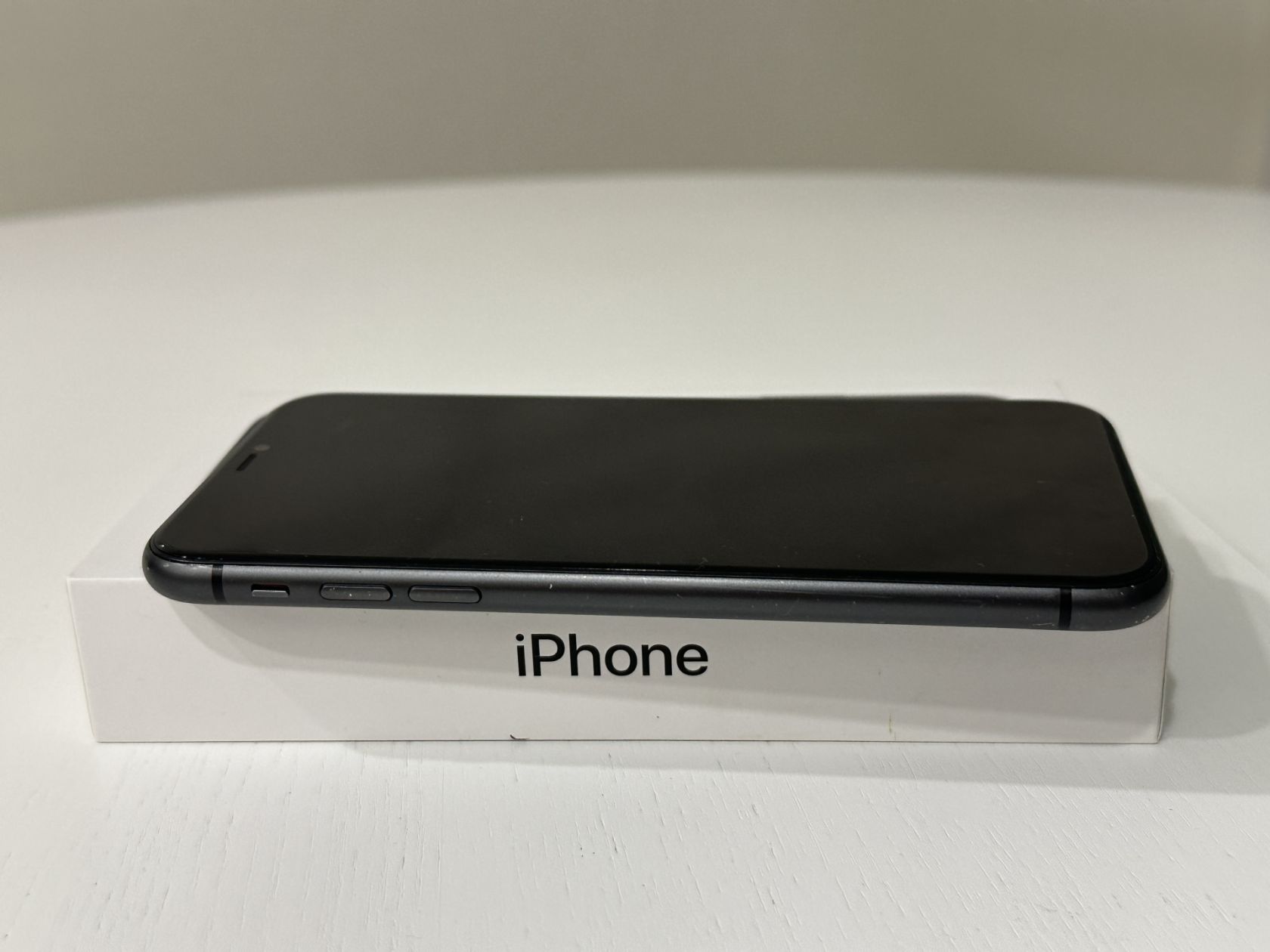 Apple iPhone 11 64GB - фото фото фото 9