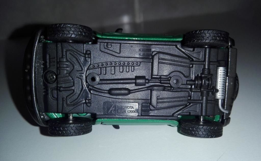 1/43 TOYOTA RAV 4         (2000). Cararama. - фото фото фото 4