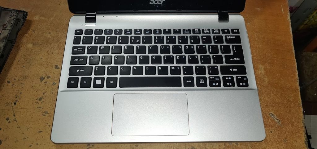 Корпус от ноутбука Acer Aspire E3-111 № 22070257 - фото фото фото 3