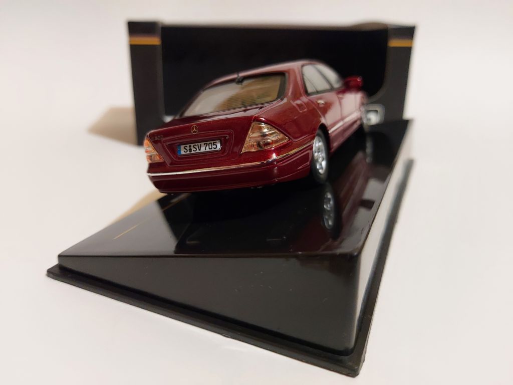 IXO 1:43 Mercedes-Benz S500, W220  (2000) bernstein red metallic - фото фото фото 3