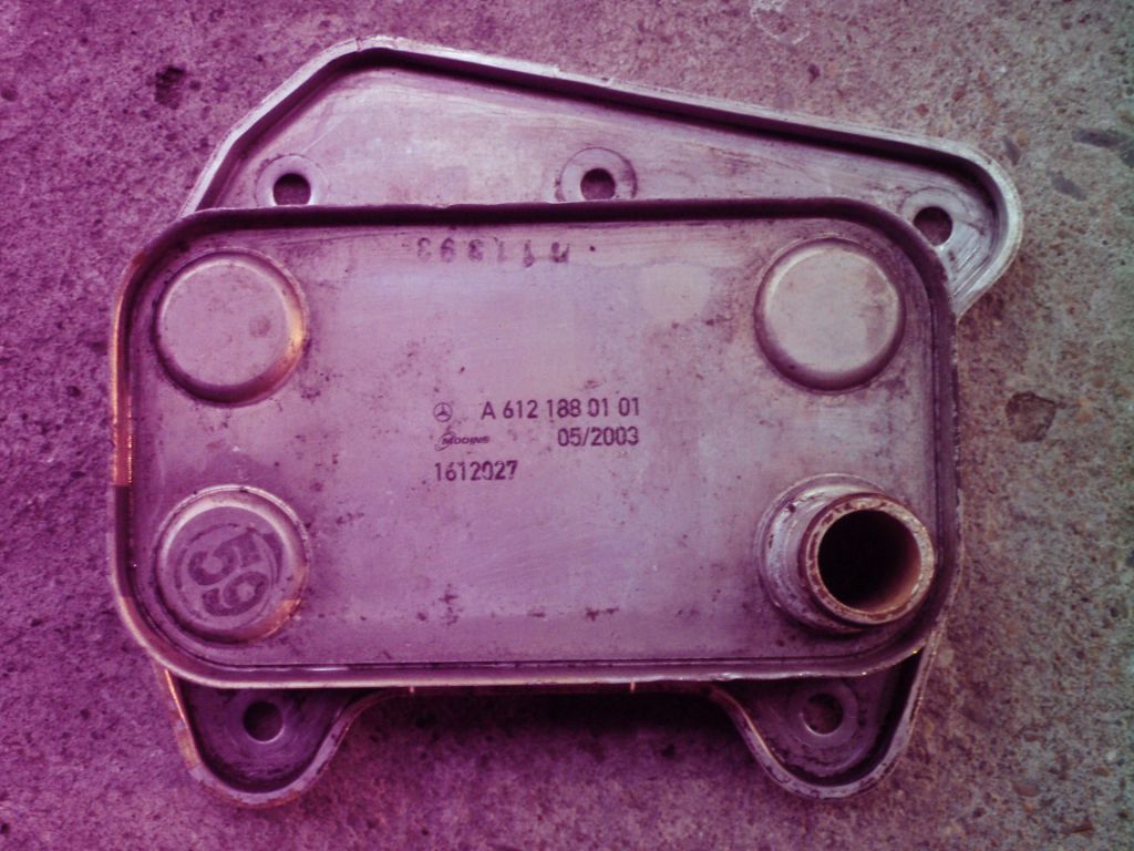 Теплеобмінник  (Радіатор Масляний) SPR 2.2 ЦДІ. А6121880101 . - фото фото фото 0