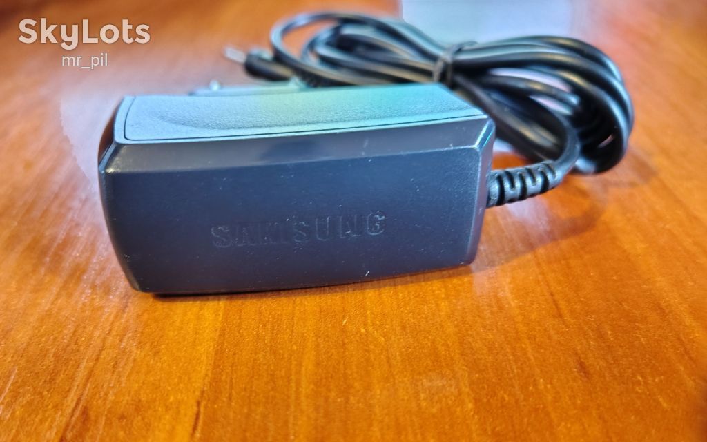 Зарядное устройство Samsung ATADD11BE - фото фото фото 1