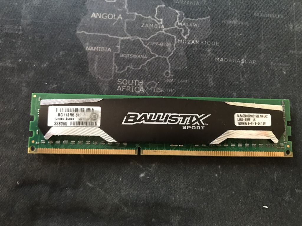 ОЗУ Crucial Ballistix BLS4G3D1609DS100  (4GB) * 1 - фото фото фото 0
