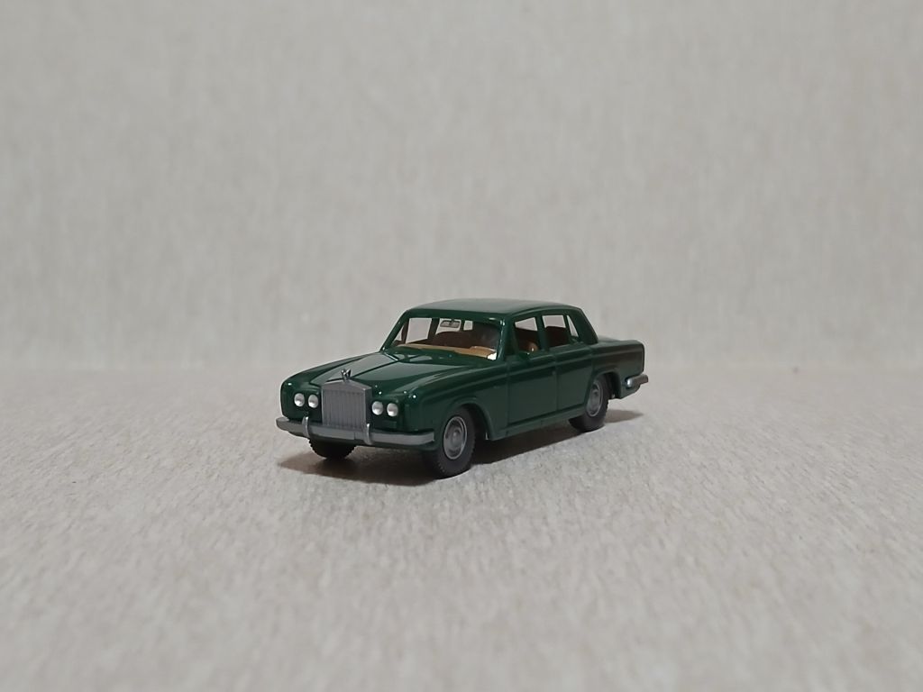 Автомобіль Rolls-Royce Silver Shadow. WIKING 1:87 H0  (11830.10/3+) . - фото фото фото 0