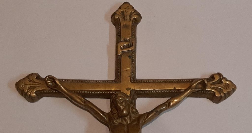 Большое старинное настенное католическое распятье, 19 -нач.20го вв. бронза. - фото фото фото 3