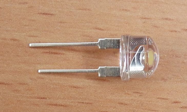 Світлодіод LED 3-3,2V 0.5W 8мм білий NEW - фото фото фото 2