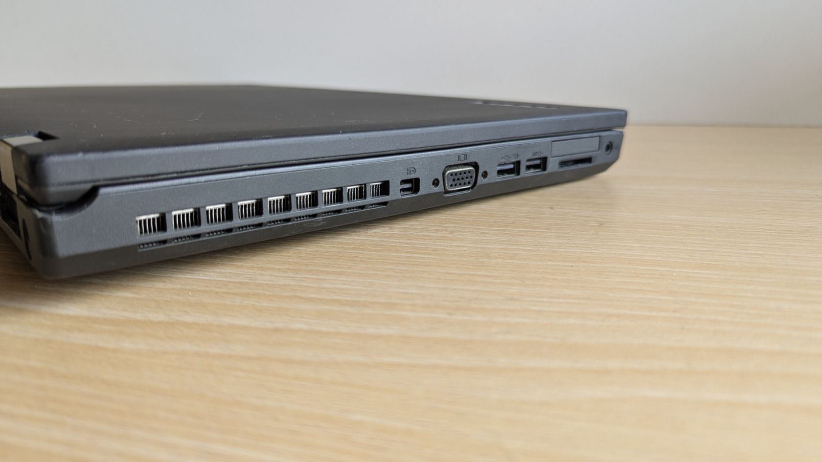 Ноутбук Lenovo ThinkPad T540p 20BFS1T400 sn: R901VHBA - фото фото фото 3