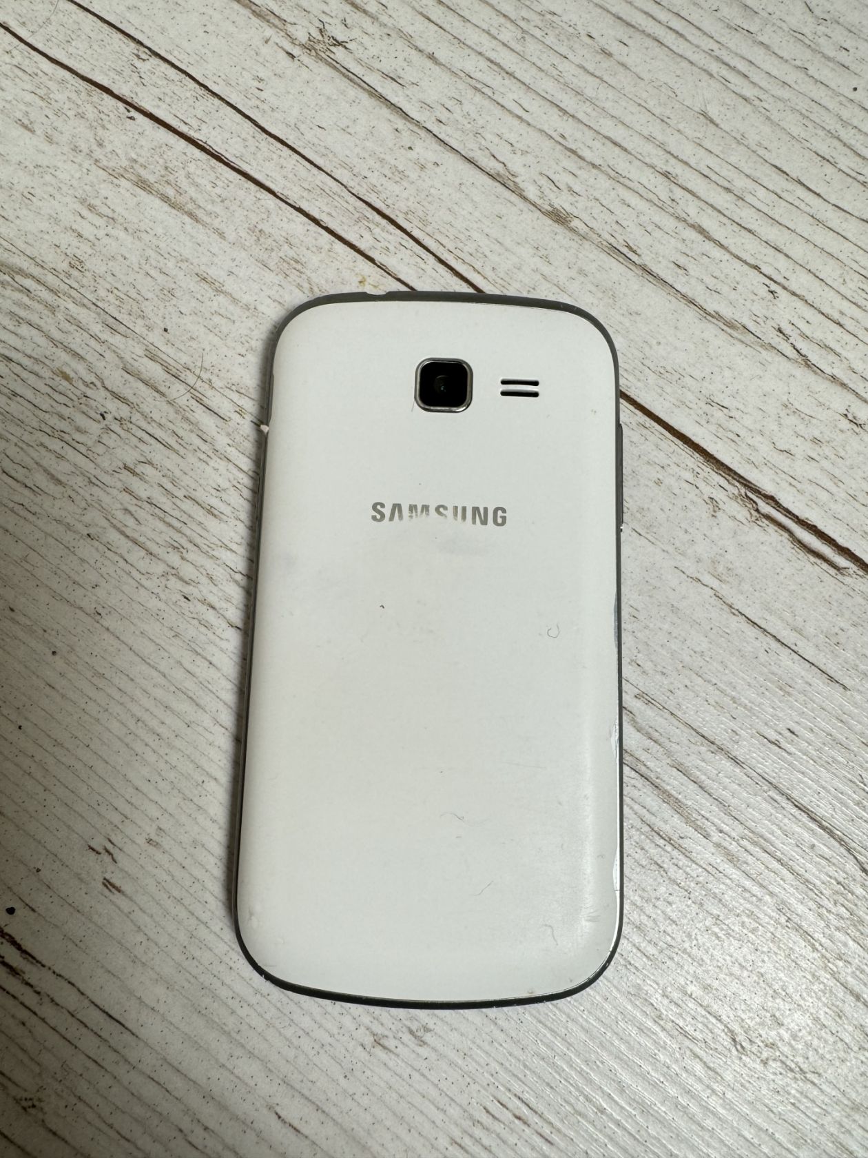 Телефон Samsung Galaxy Trend Lite - фото фото фото 2