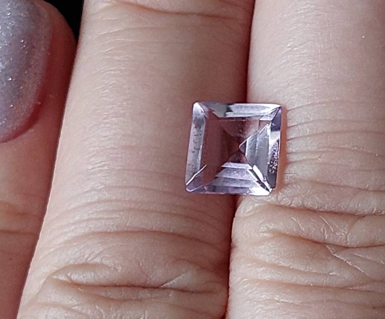 Аметист 1.85 Ct  8 х 7.85 х 4.3 мм - фото фото фото 6