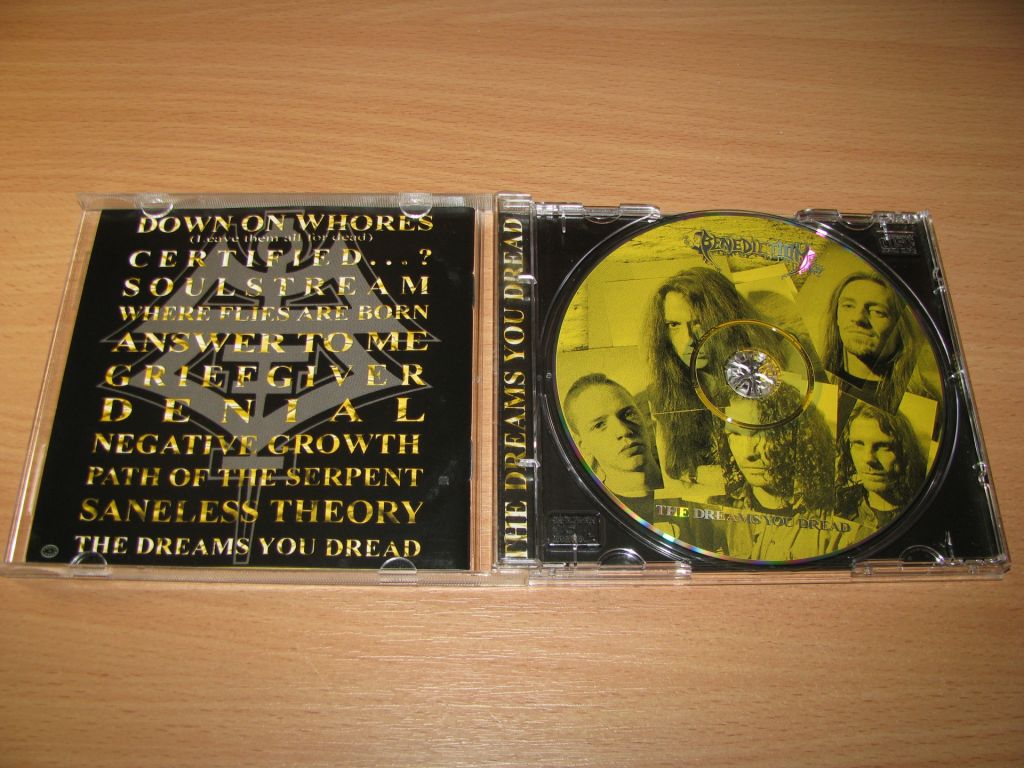 BENEDICTION - Dark Is The Season   (1992 Nuclear Blast 1st press,USA) - фото фото фото 1