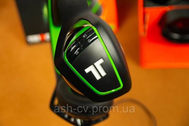 Гарнітура Mad Catz Tritton ARK 100 з підсиленням RGB - фото фото фото 8
