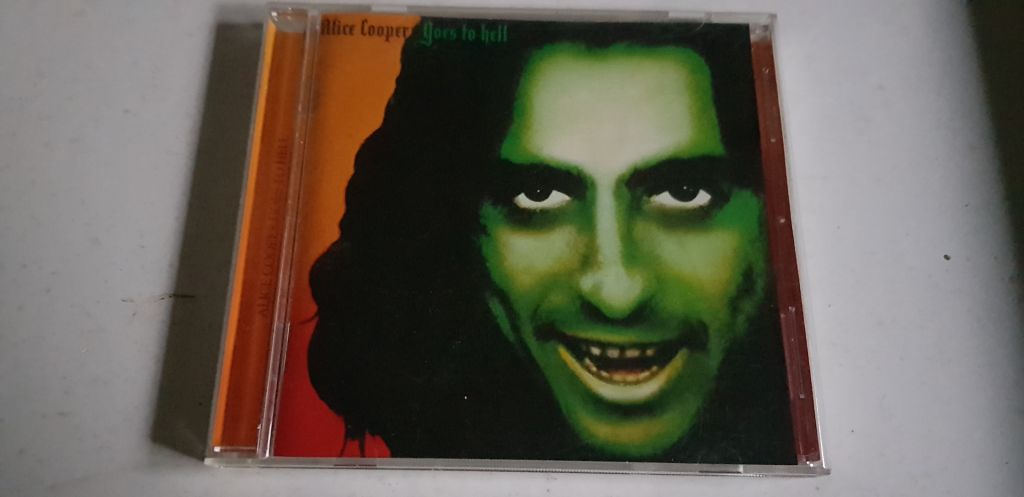 Alice Cooper Goes To Hell - фото фото фото 0