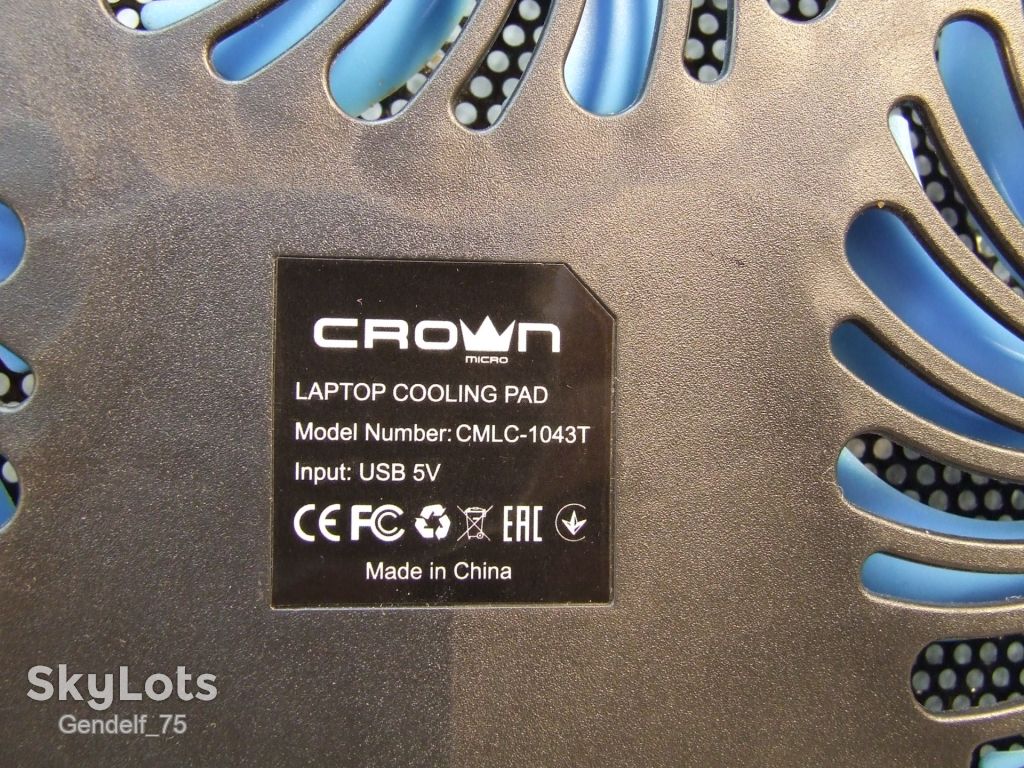 Подставку Crown Micro CMLC-1043T для охлаждения ноутбука купить - фото фото фото 6